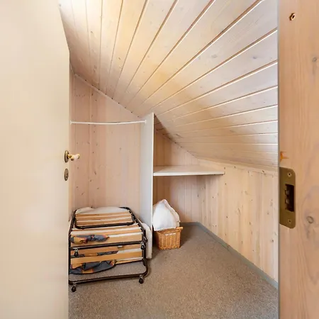 Holiday home Mirow In